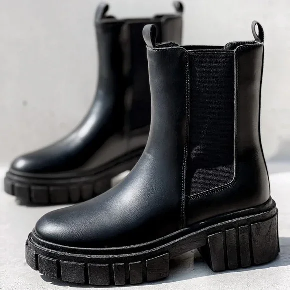 NEW Black Lug Sole Chunky Platform Elastic Ankle Block Heel Chelsea Boot Booties - Picture 7 of 12
